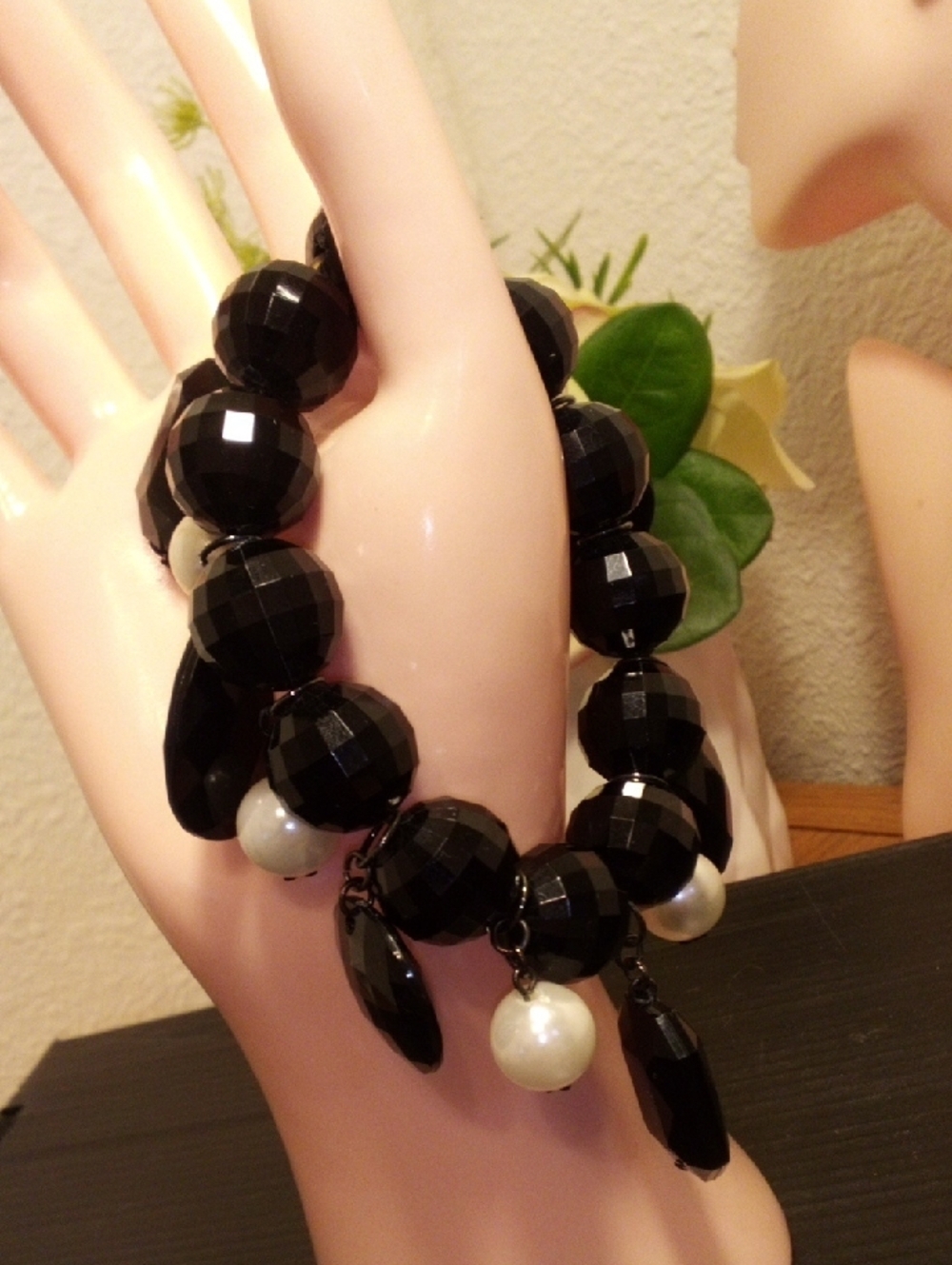 Black Faceted Bead Bracelet with Pearl Charm Accents‎ - Women Jewelry